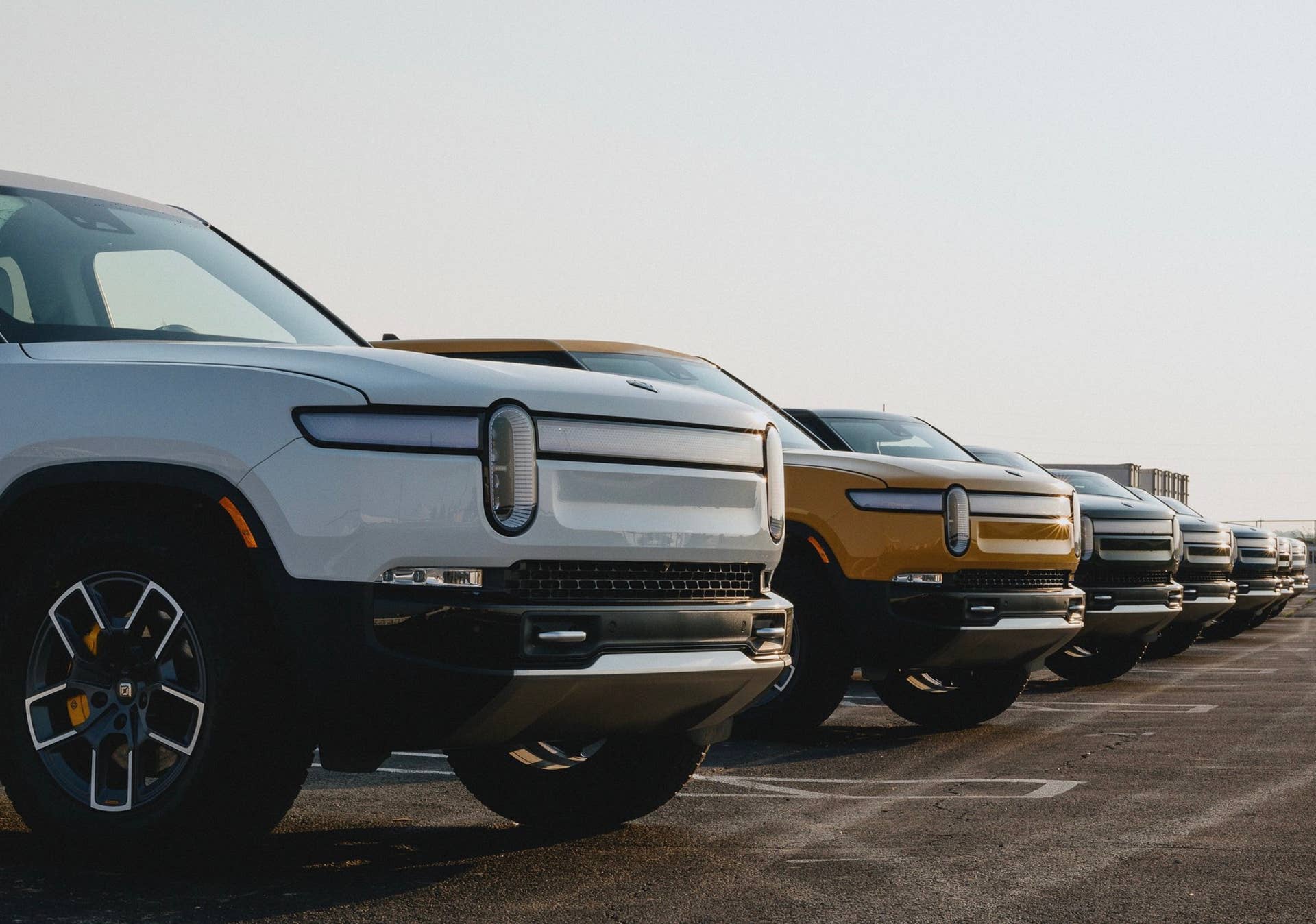 Rivian R1T group
