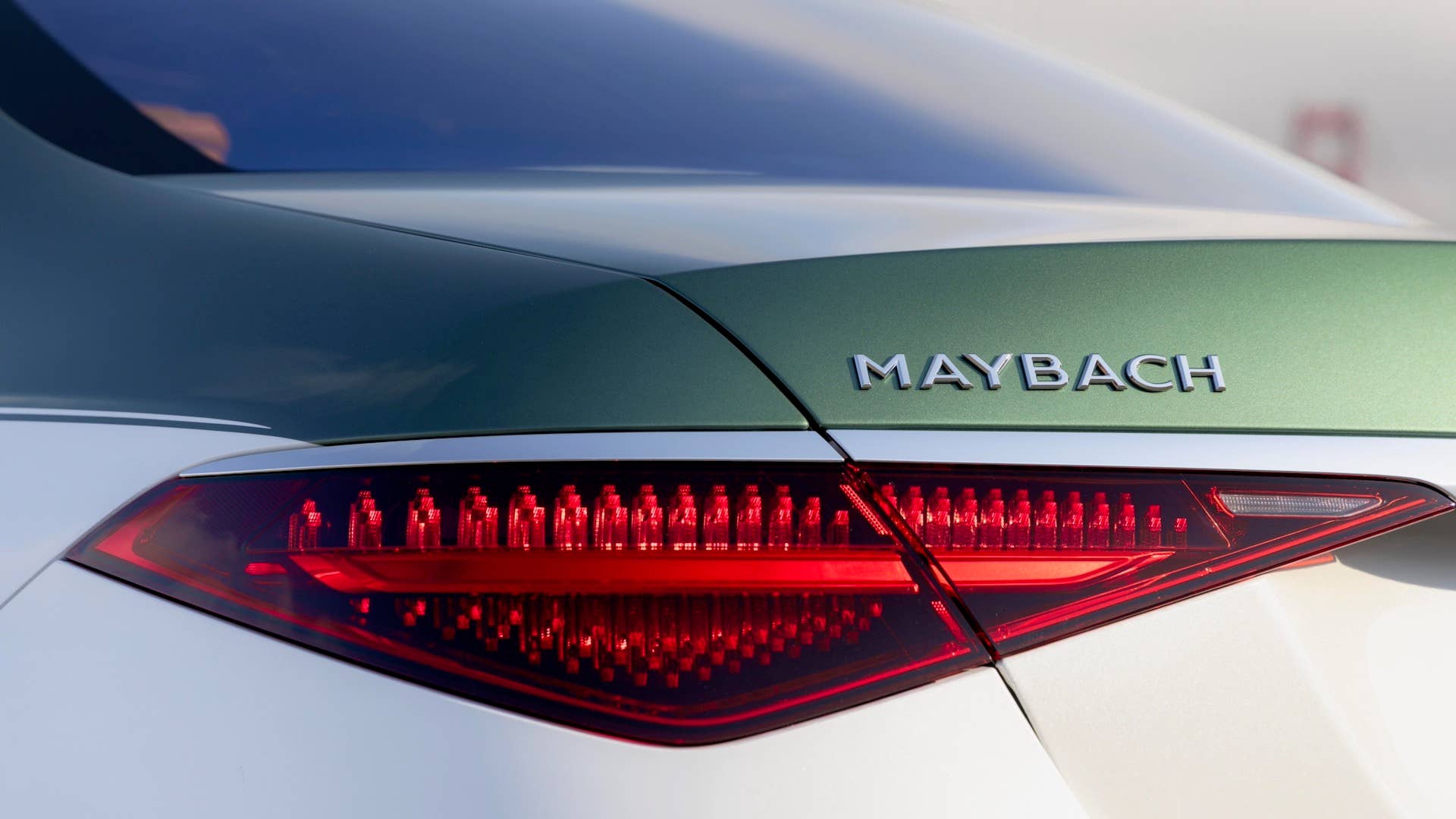 2026 Mercedes-Maybach S 680 Edition Emerald Isle in Mid Ireland Green and Moonlight White rear model script
