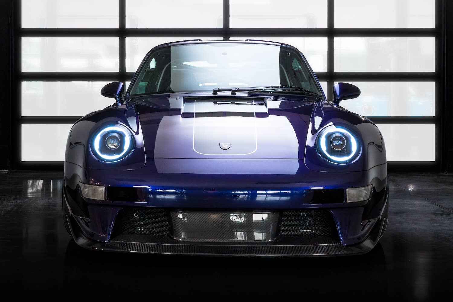 gunther-werks-gwx_showroom-