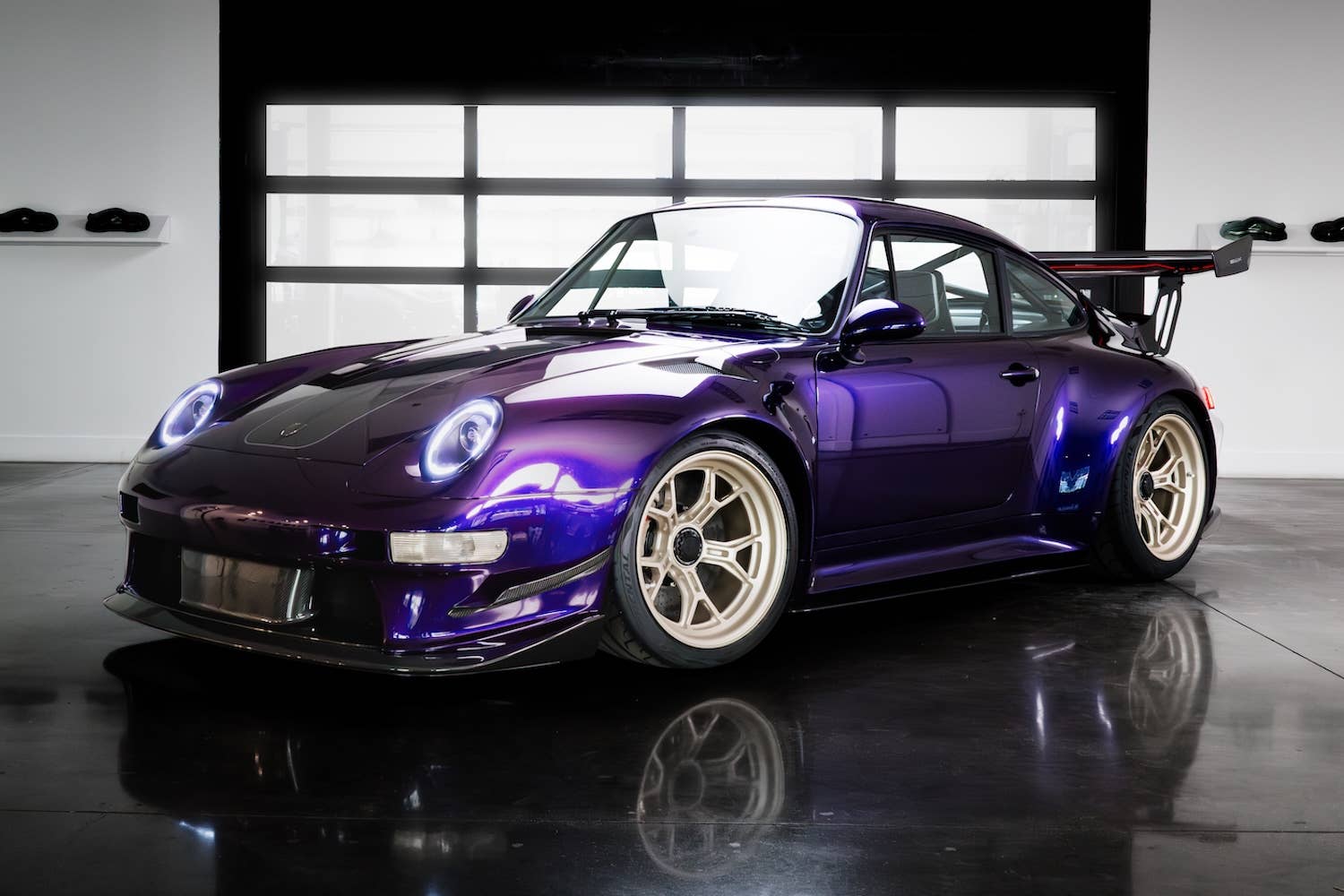 Gunther Werks GWX front quarter static studio shot