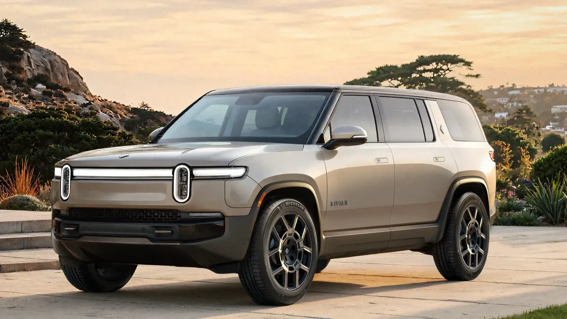 2026 Rivian R1S