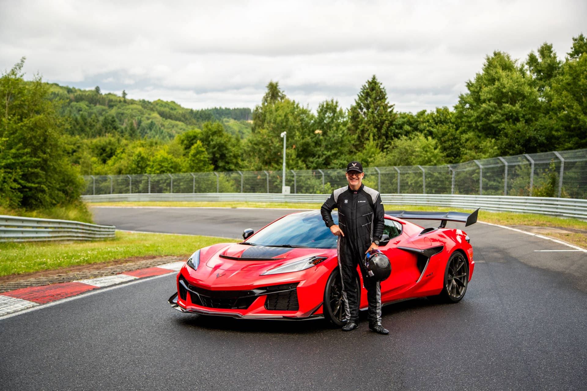 Pro Driver Says Corvette ZR1 Could’ve Gone 10 Seconds Faster at ...