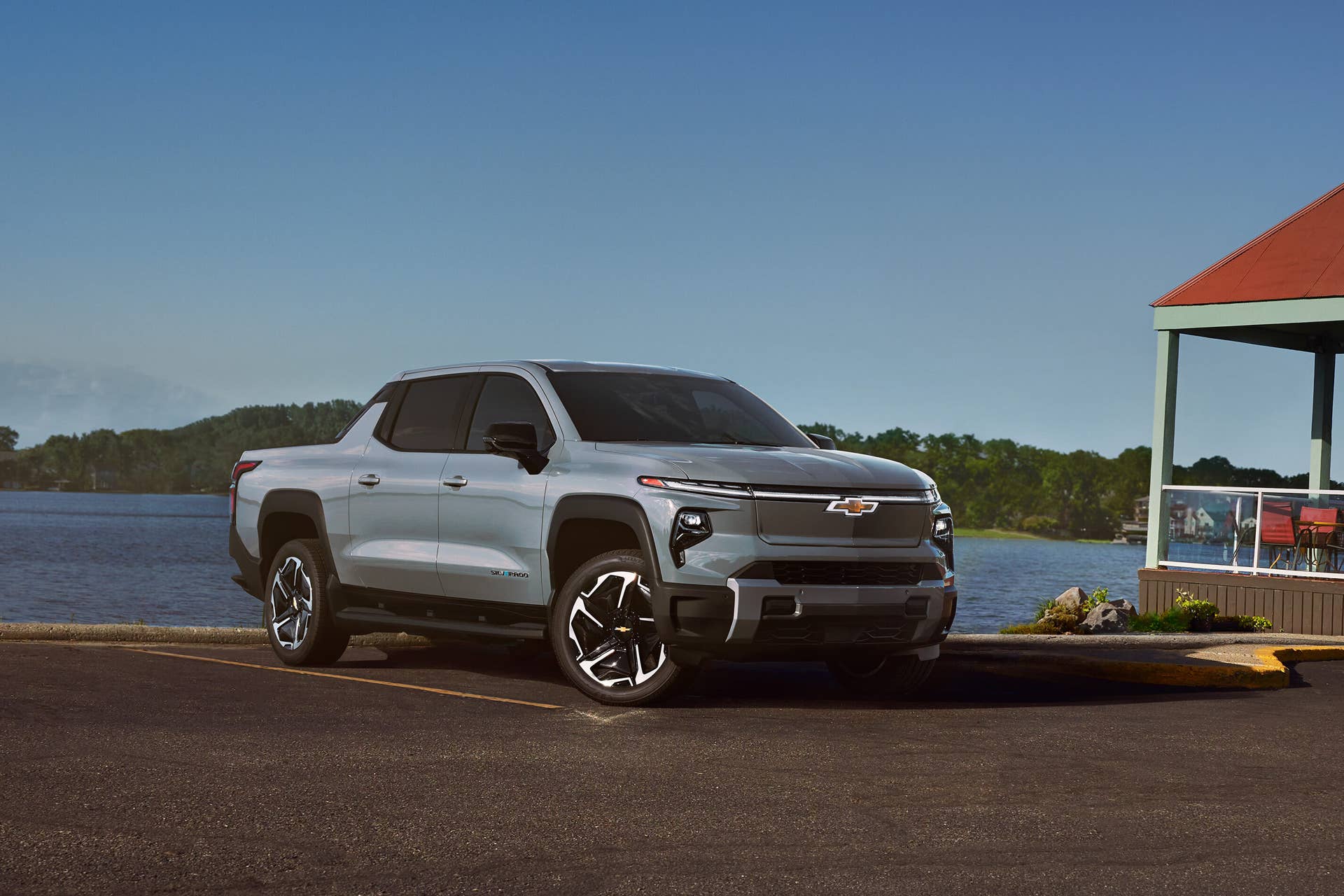 2025 Chevrolet Silverado EV 