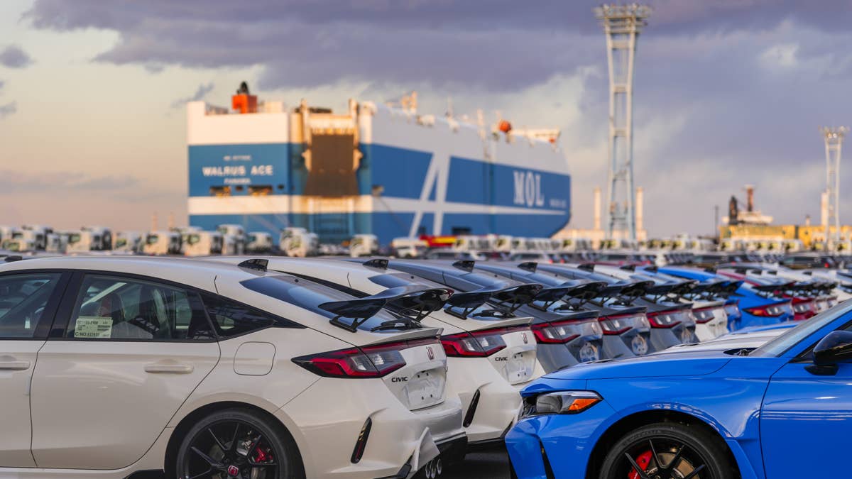 vehicle-shipment-at-yokohama-port.jpg?profile=rss