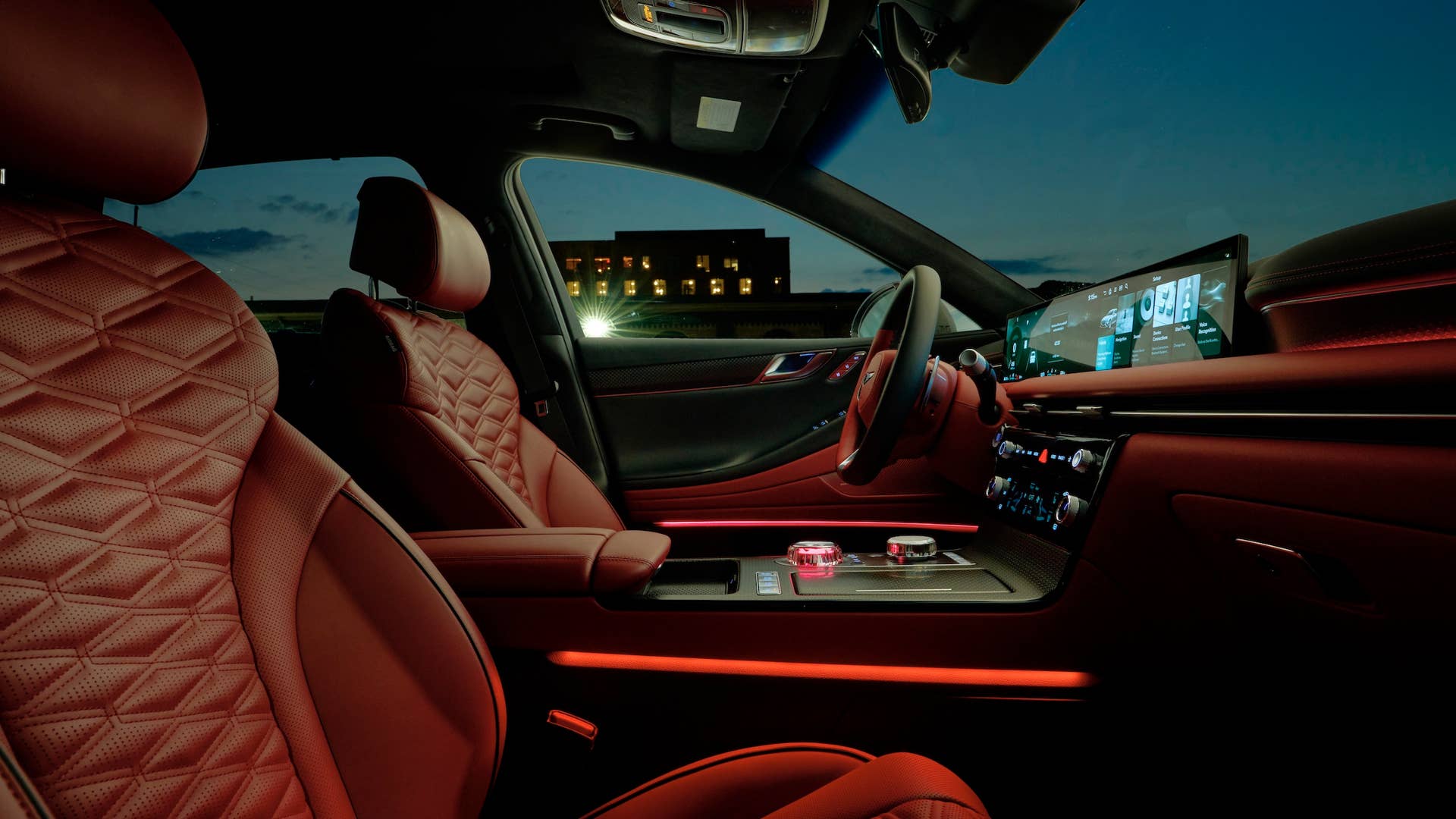 2025 Genesis G80