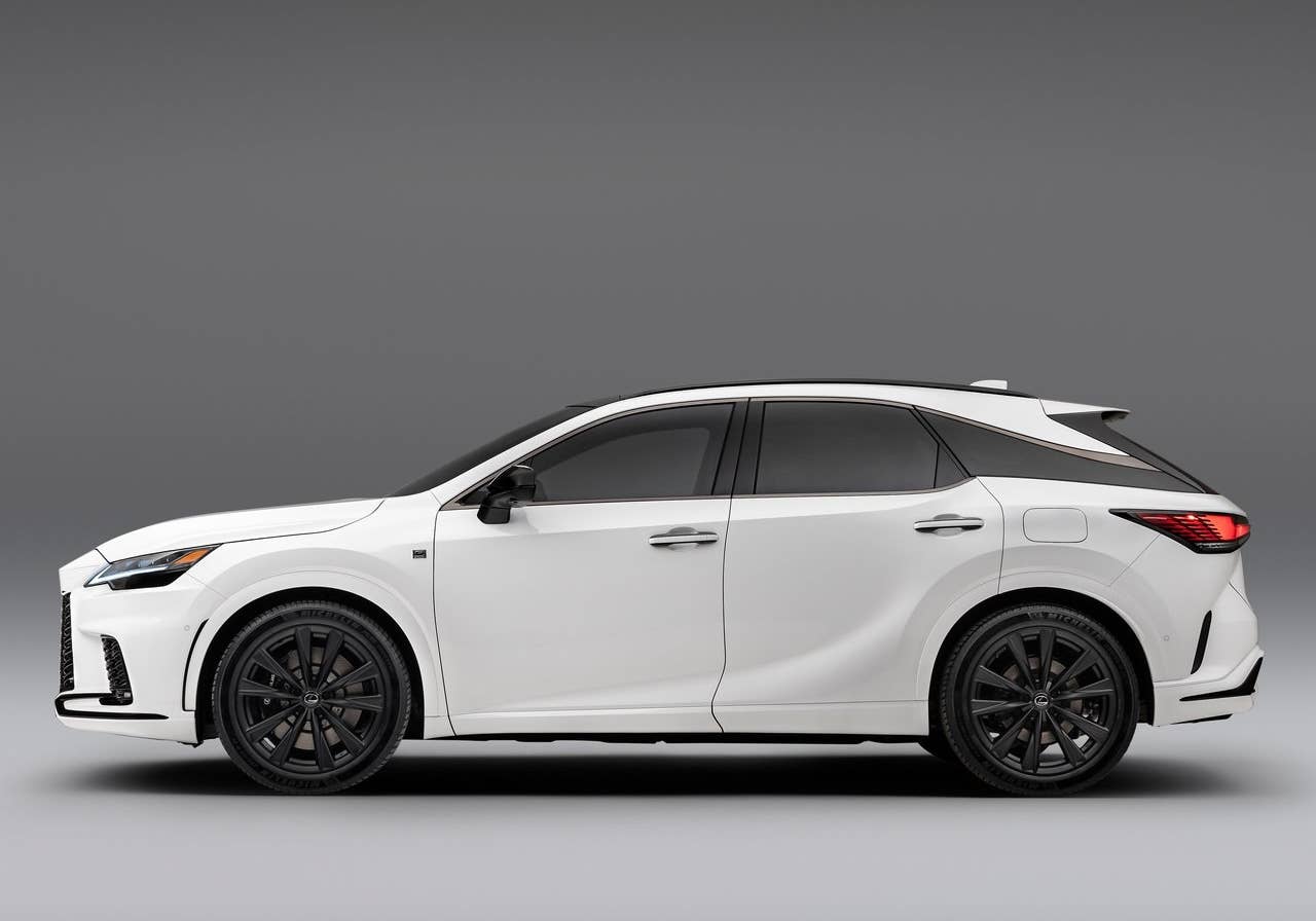Lexus Rx Side Should You Wait for the 2026 Lexus RX or Buy a Discounted 2025? - Autoblog