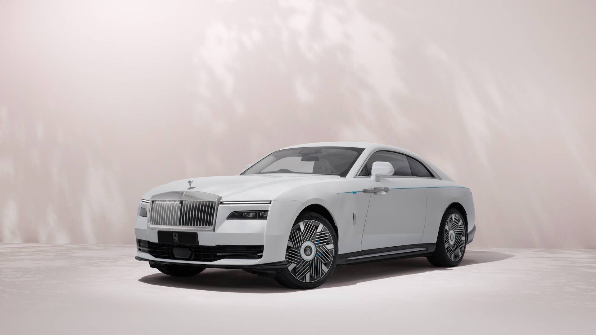 Rolls-Royce キーレスエントリー Rolls-Royce Put 4,796 Stars in Its New Spectre Primavera EV - Autoblog