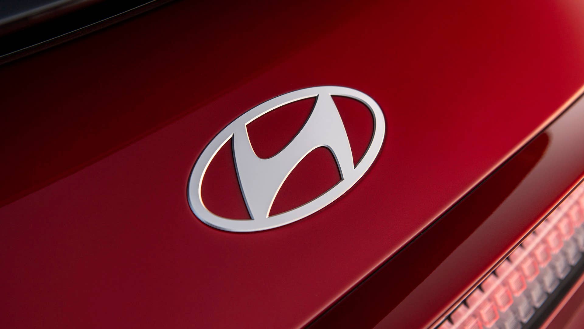 Hyundai logo