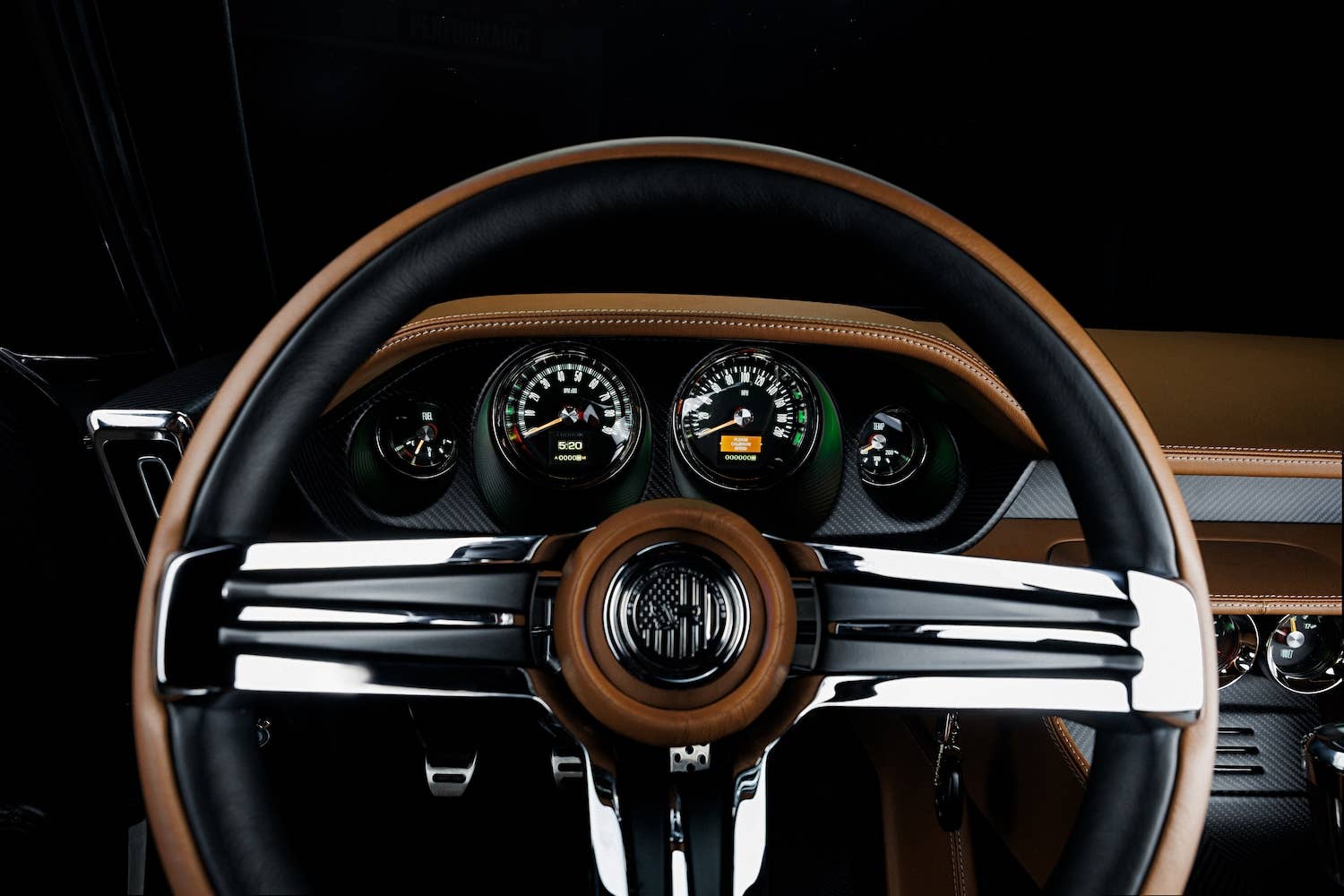 Ringbrothers Octavia steering wheel and gauge cluster