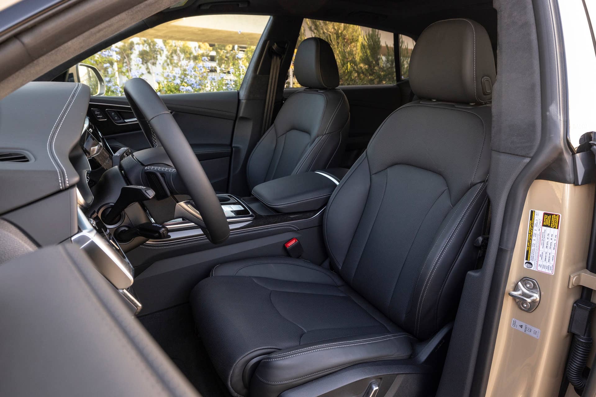 2025 Audi Q8 black interior front seats