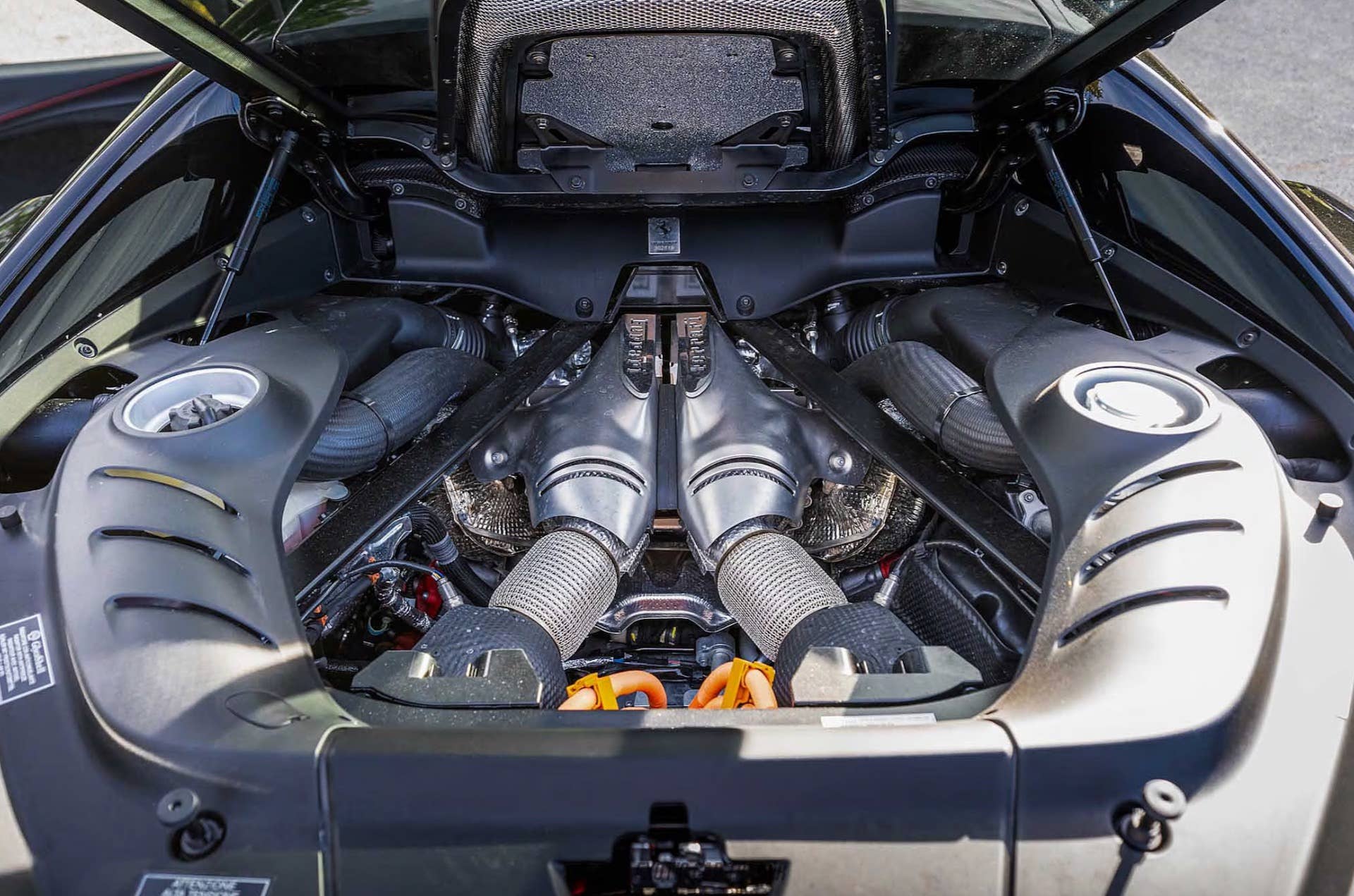 Ferrari 296 GTB engine