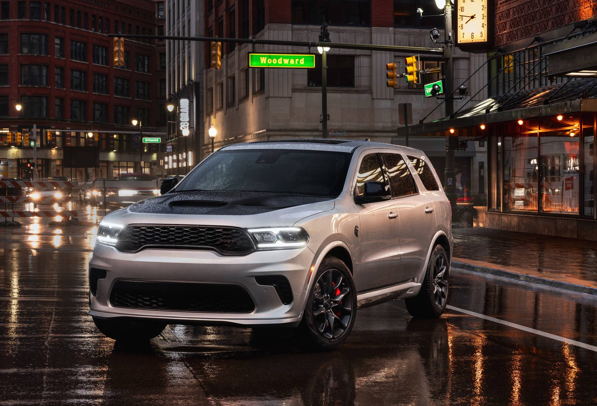 2025 Dodge Durango SRT Hellcat silver front angled view