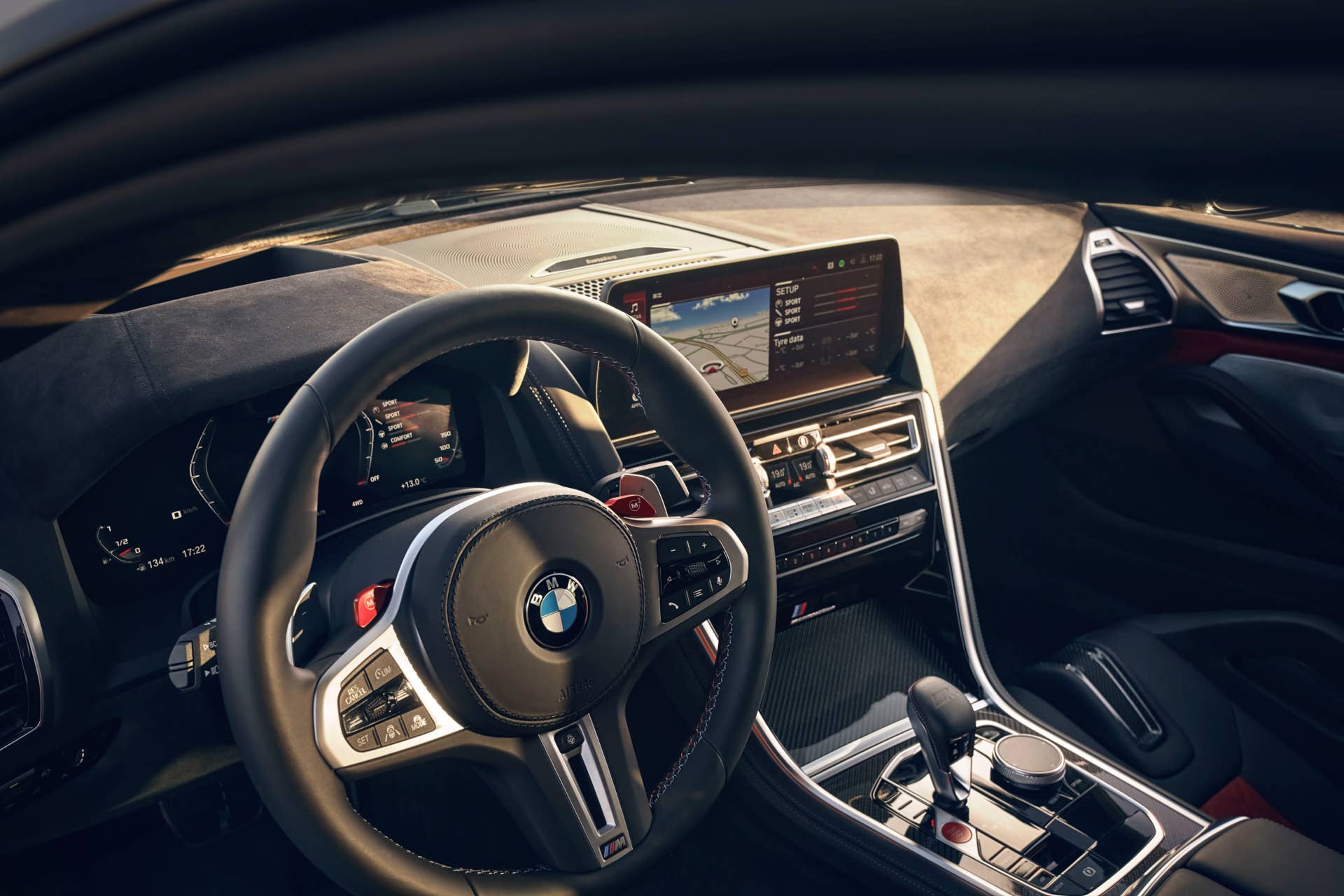 BMW Drops Performance-Focused 2025 M8 Lease Offers for September - Autoblog