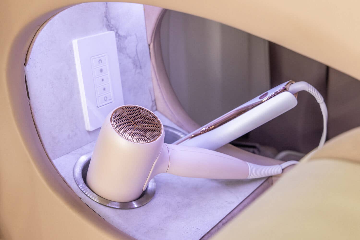 Lexus Glam LX hair dryer
