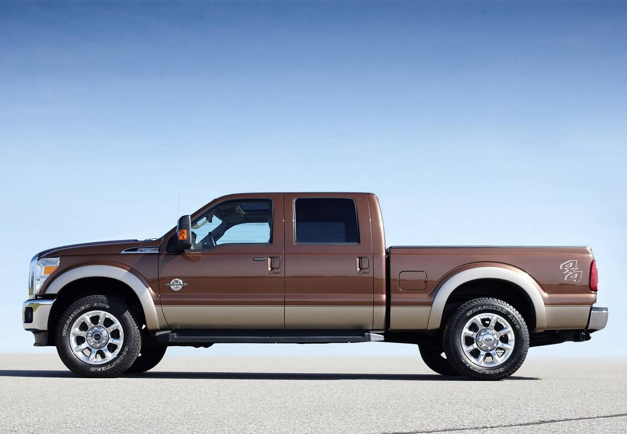 Ford Super Duty side profile