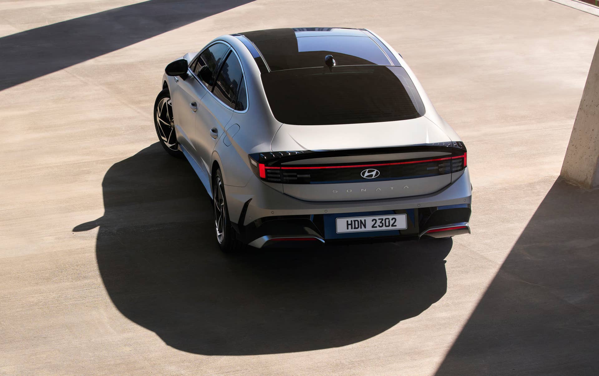 Hyundai Unveils Hot 2025 Sonata Lease Deal for September - Autoblog