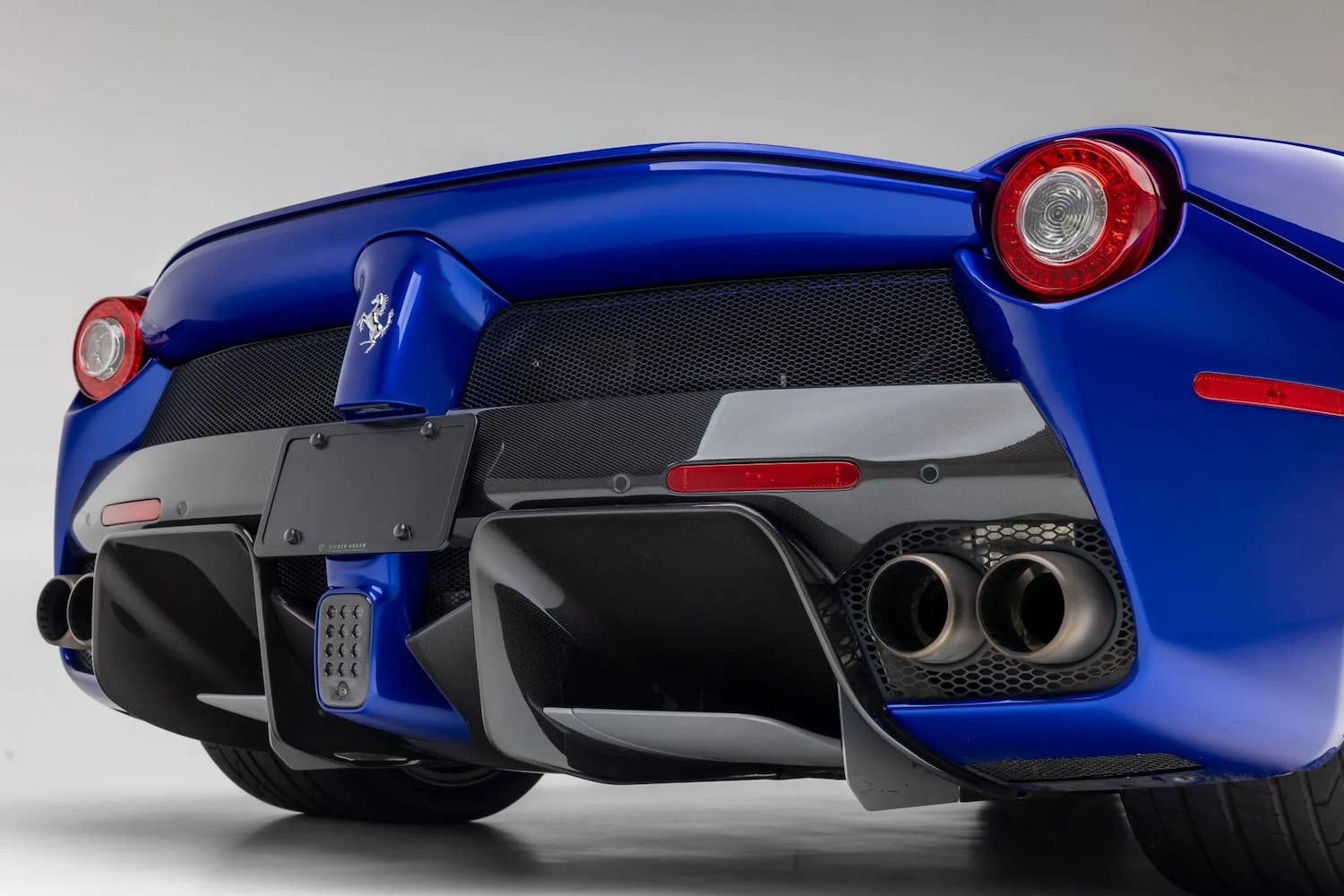 2014 Ferrari LaFerrari Blue Elettrico rear fascia