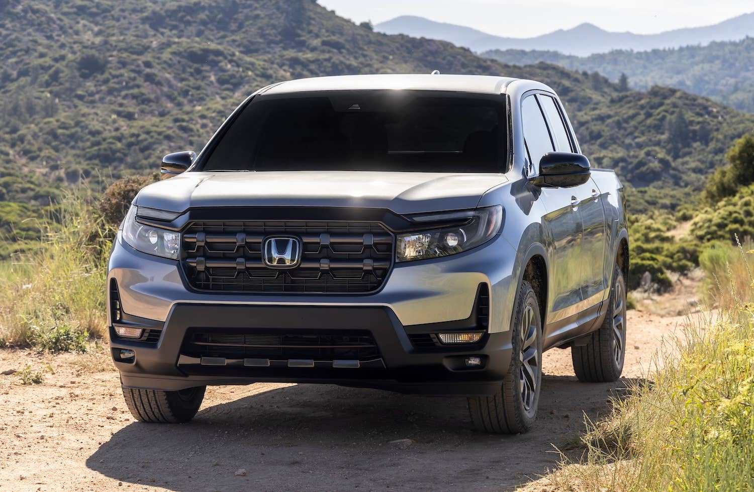 2026 Honda Ridgeline RTL front quarter beauty shot