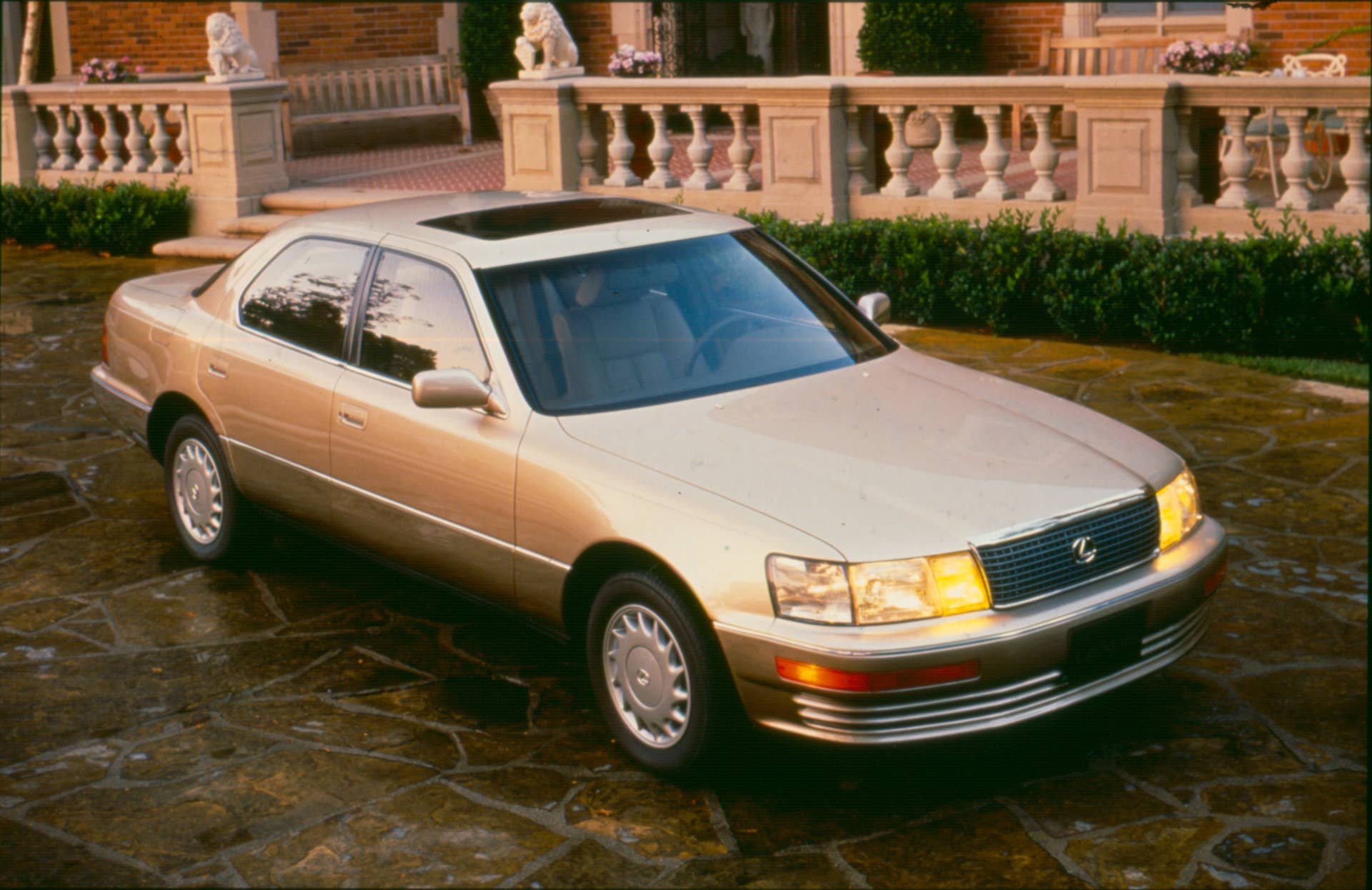 How the Lexus LS400 Crashed the Luxury Party - Autoblog