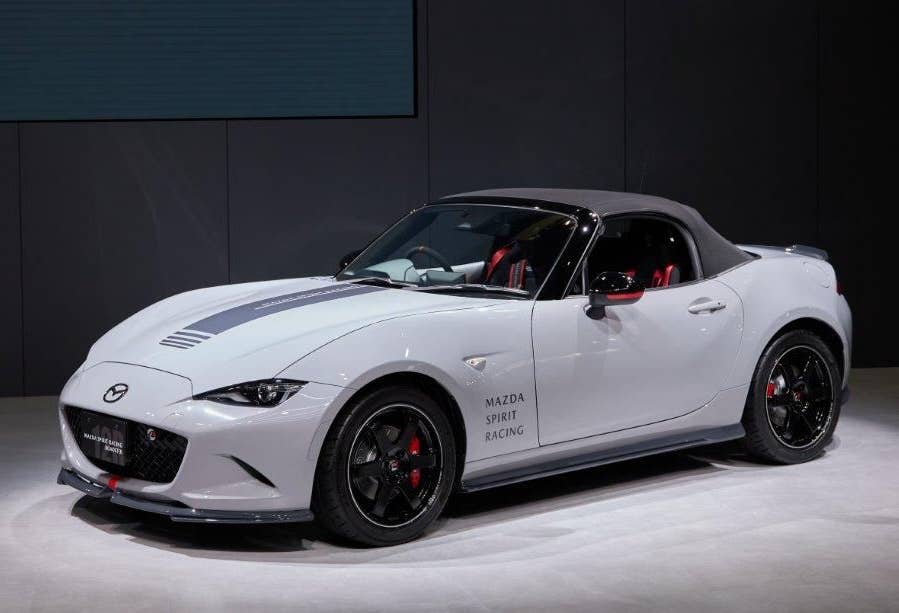 Mazda Spirit Racing MX-5 Miata 12R front quarter