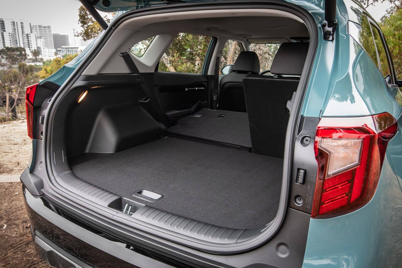2026 Kia Seltos trunk