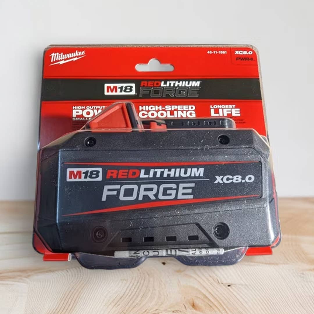 Milwaukee M18 Redlithium Forge XC 8Ah Battery
