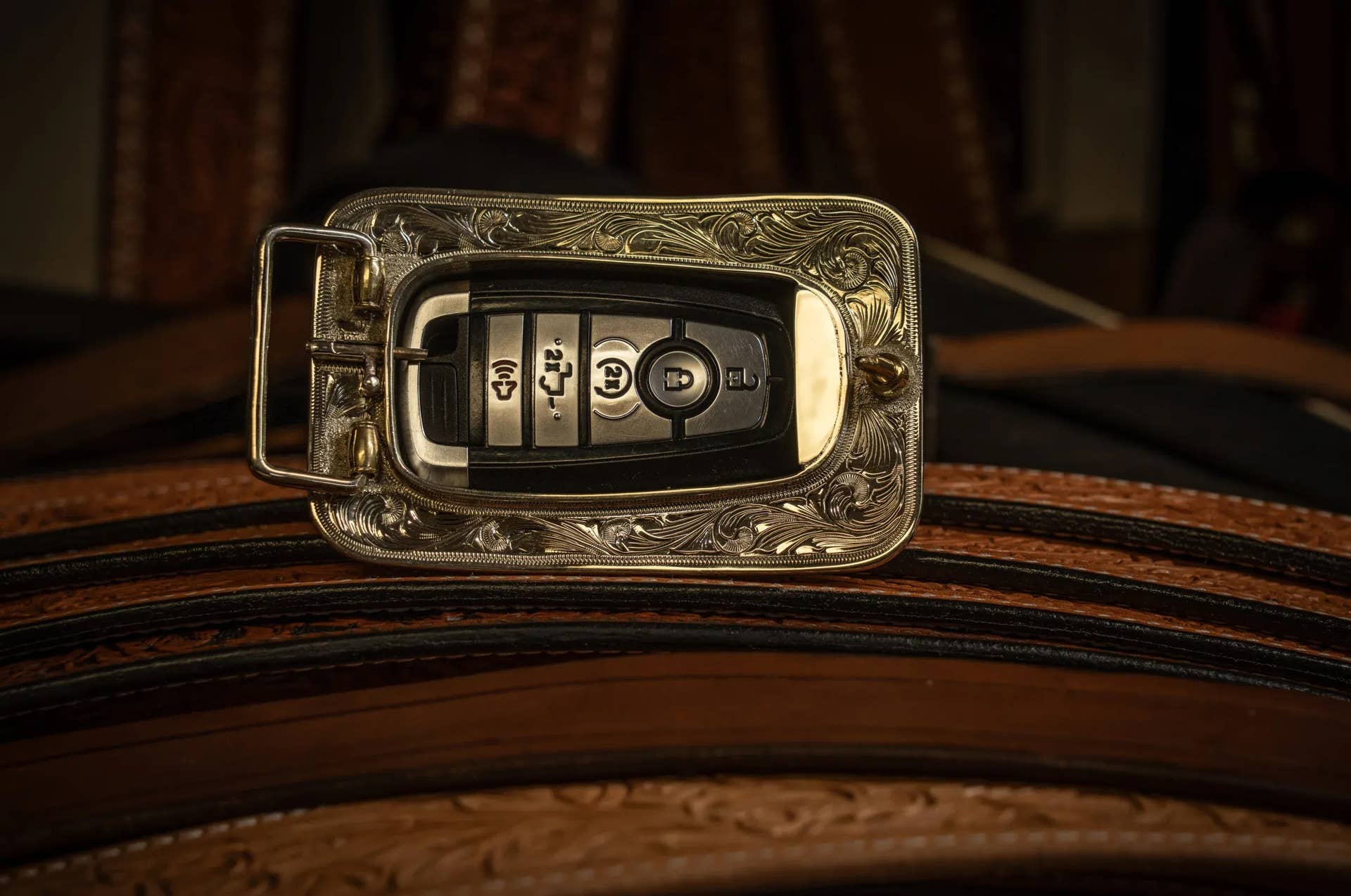 Rear of the Ford Truckle Belt Buckle for the F-140 with key fob visible