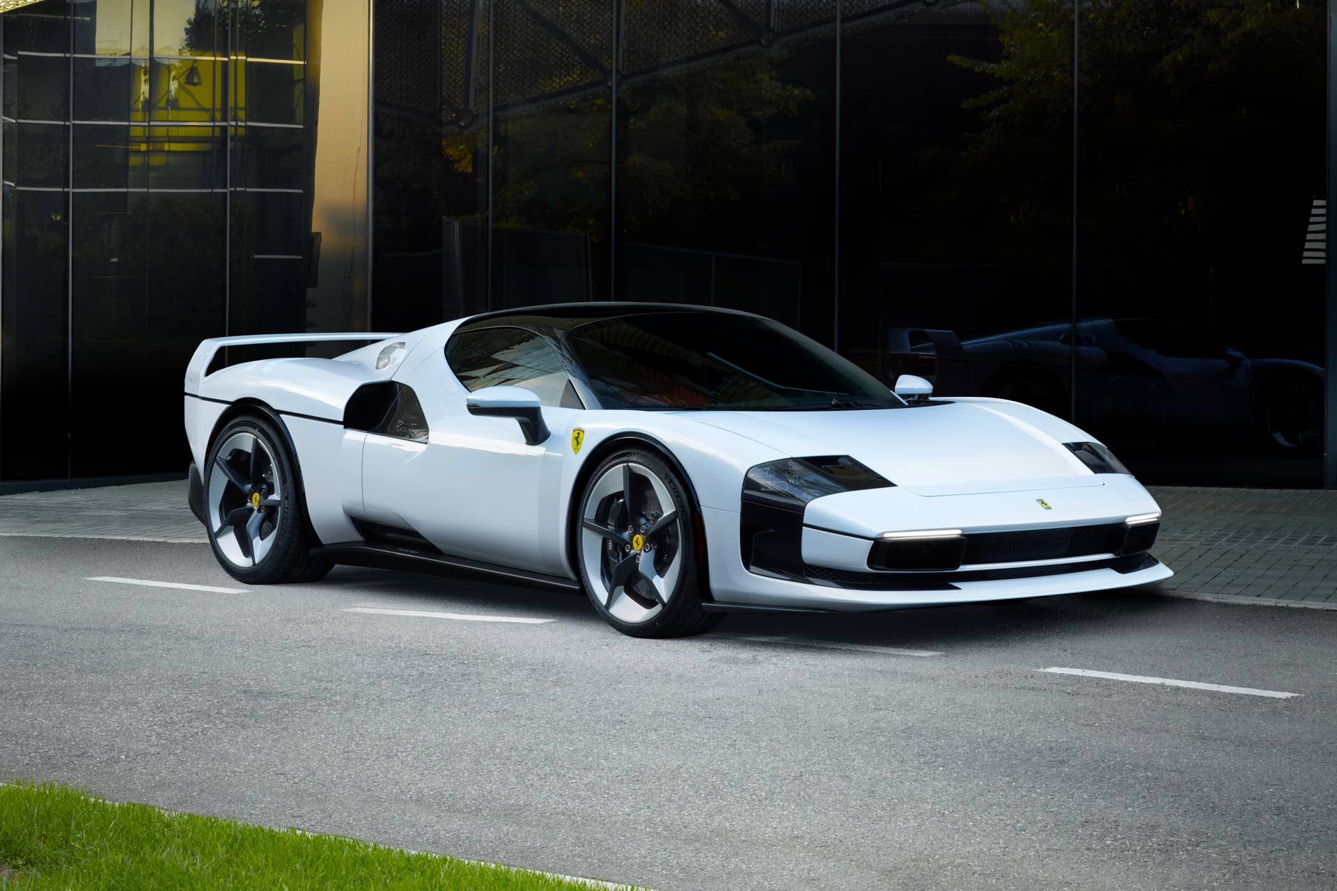 Ferrari Brings Back the F40: Could the Legendary 250 GTO Return