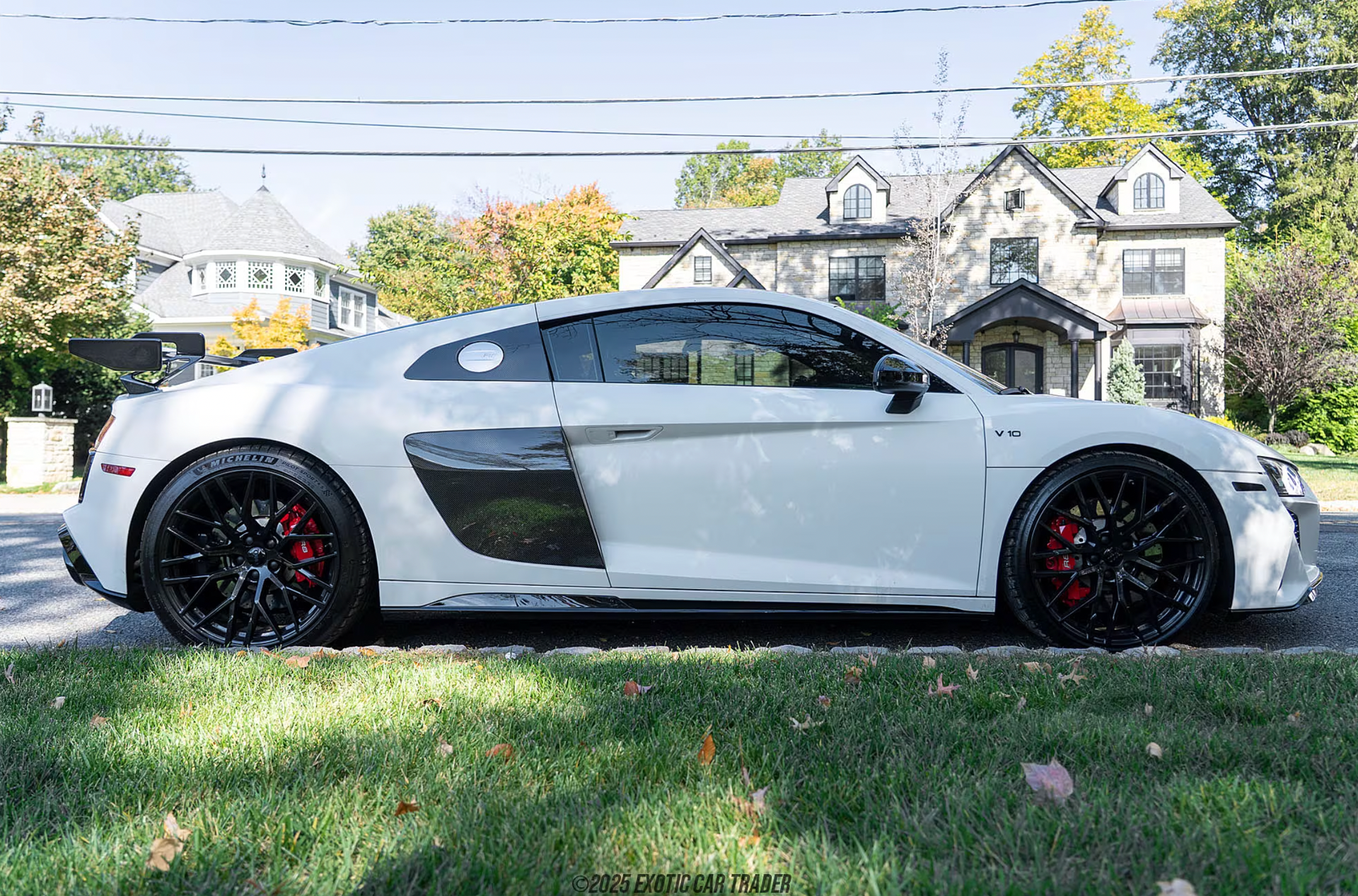 2020 Audi R8 5.2 Quattro V10 For Sale With 17,701 Miles - Autoblog