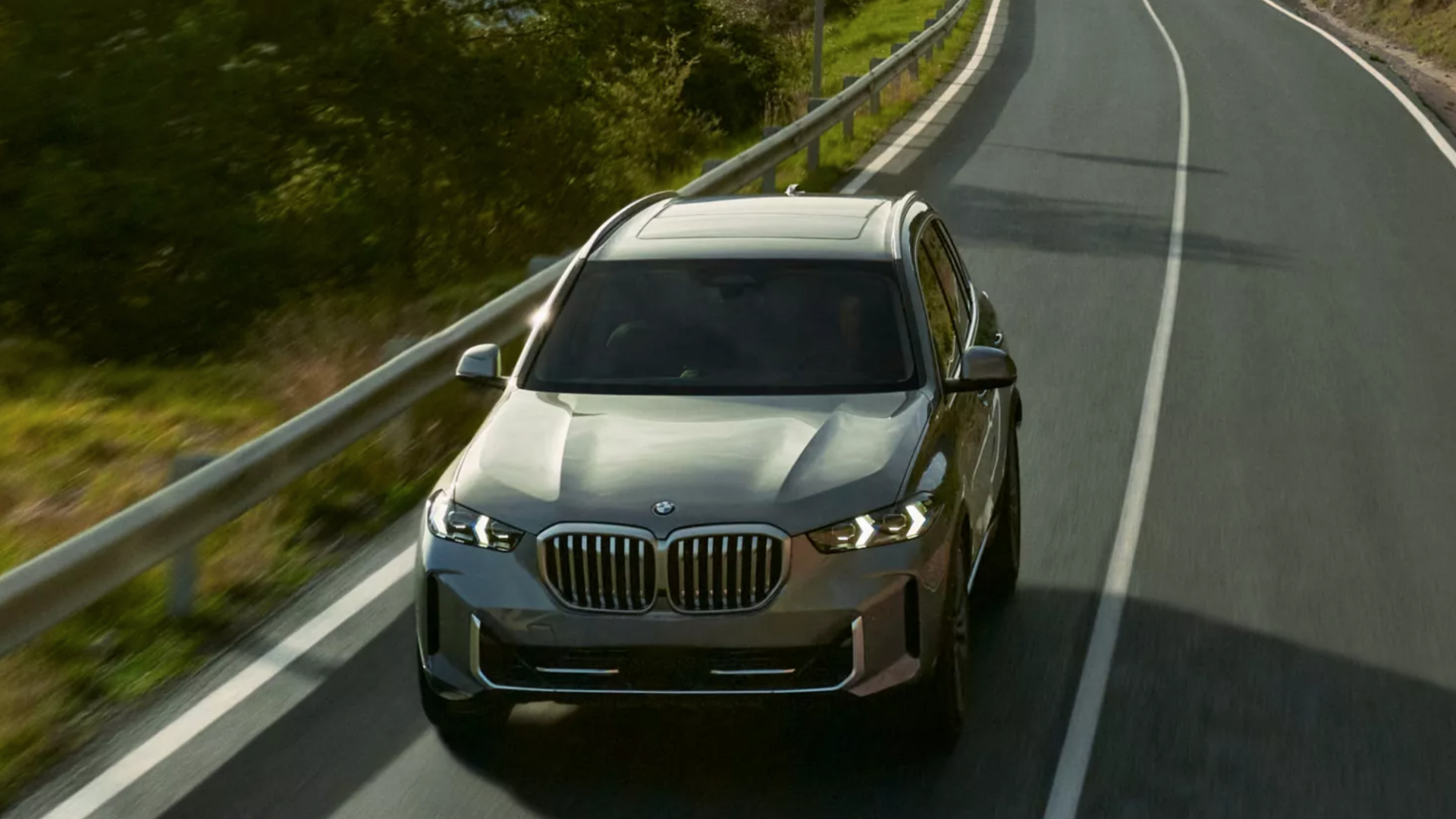 BMW X5 sDrive40i on the road