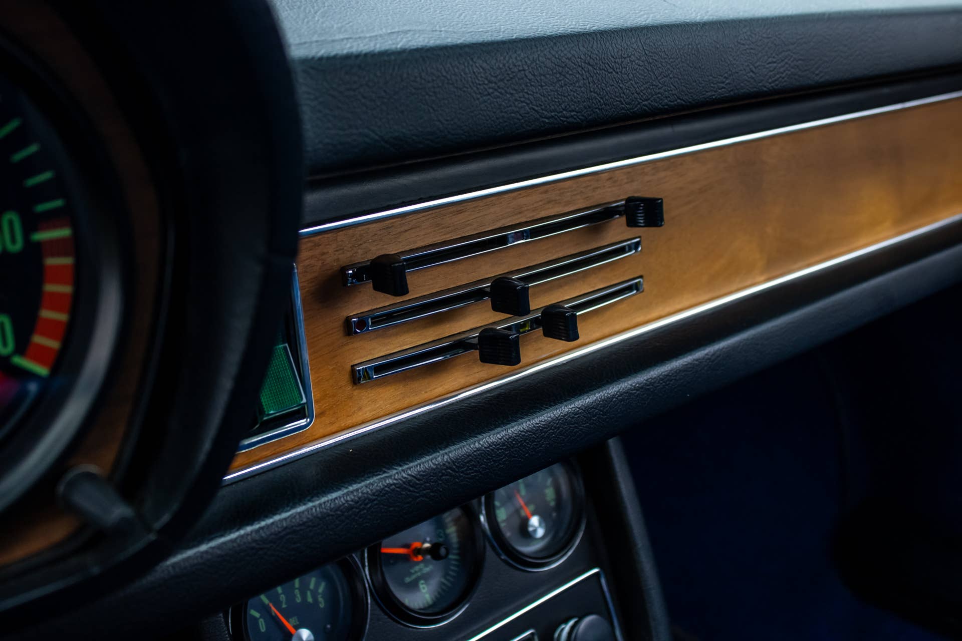Audi 100 Coupe S
