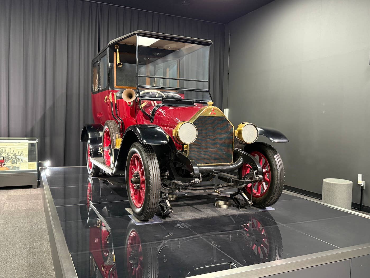 Mitsubishi Auto Gallery Okazaki Plant