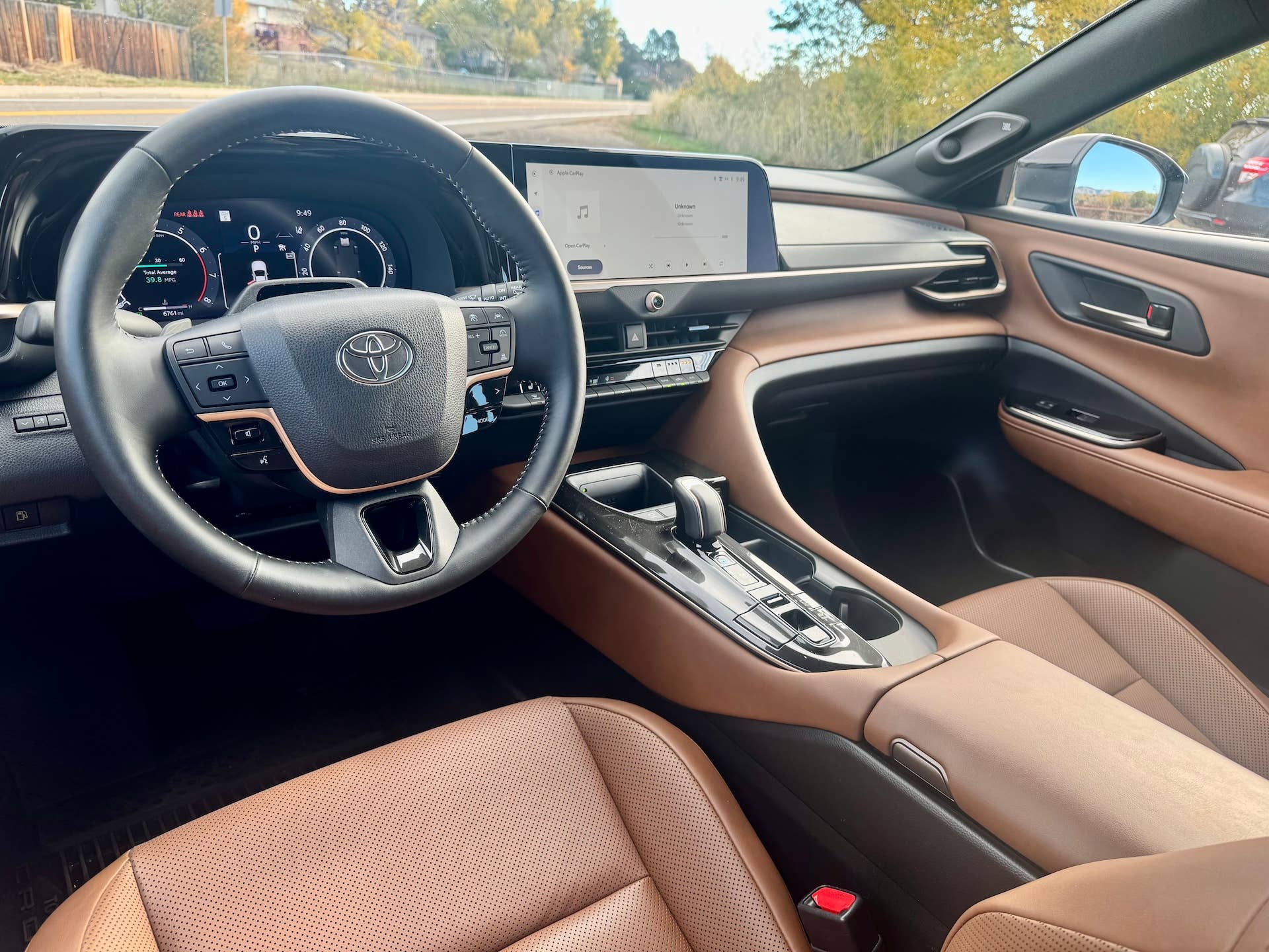 2025 Toyota Crown Signia front seat area