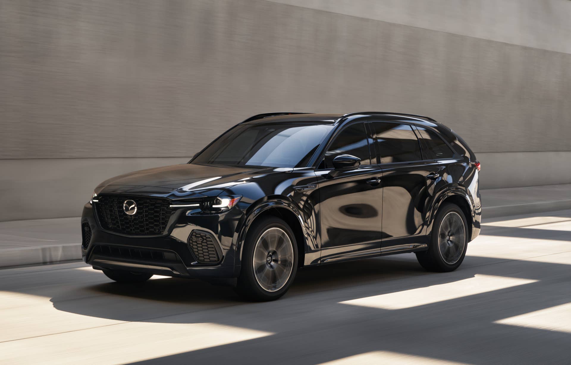 Mazda's Impressive November Lease Deals For 2026 CX-70 Easily