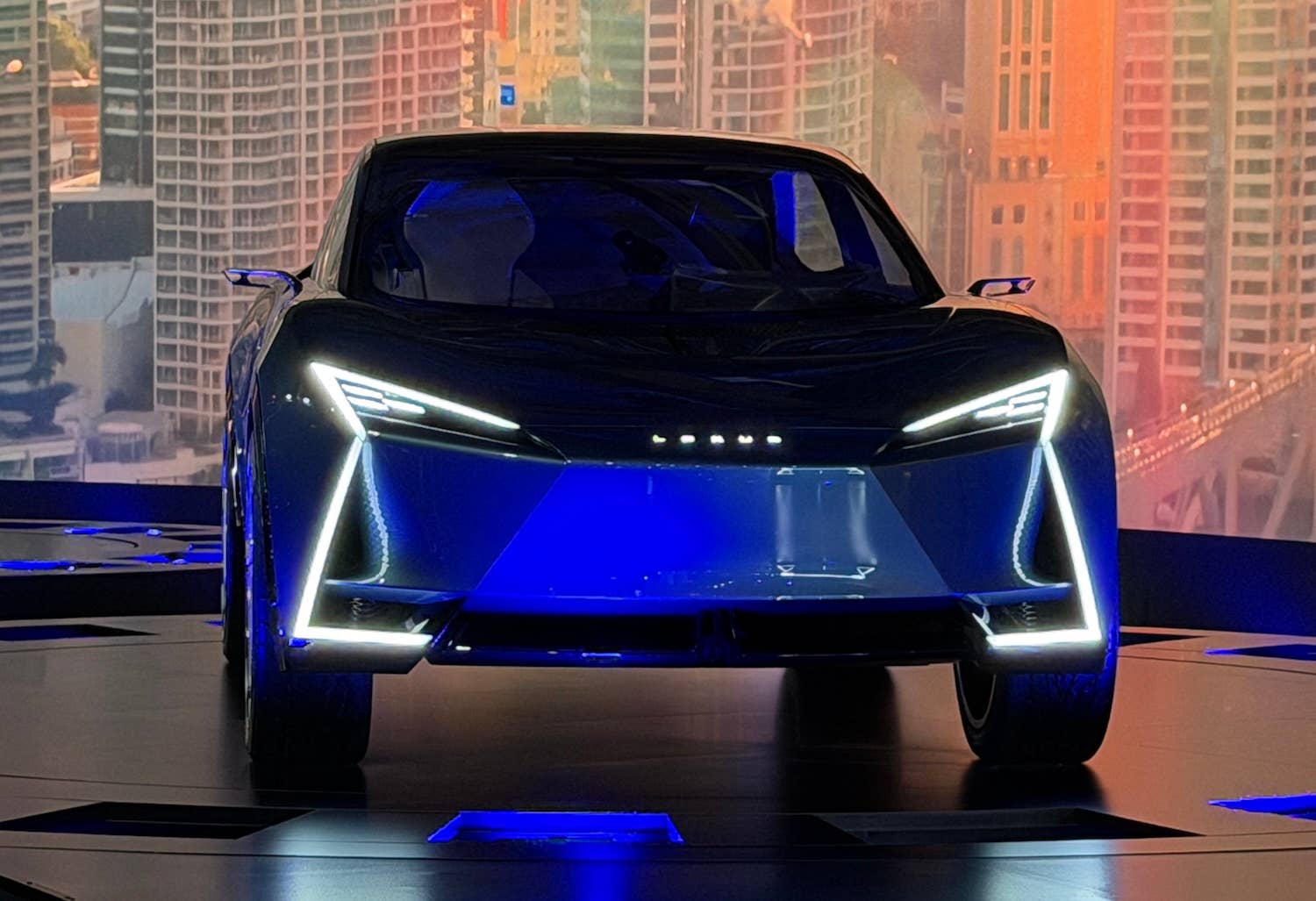 Lexus LS Coupe Concept front
