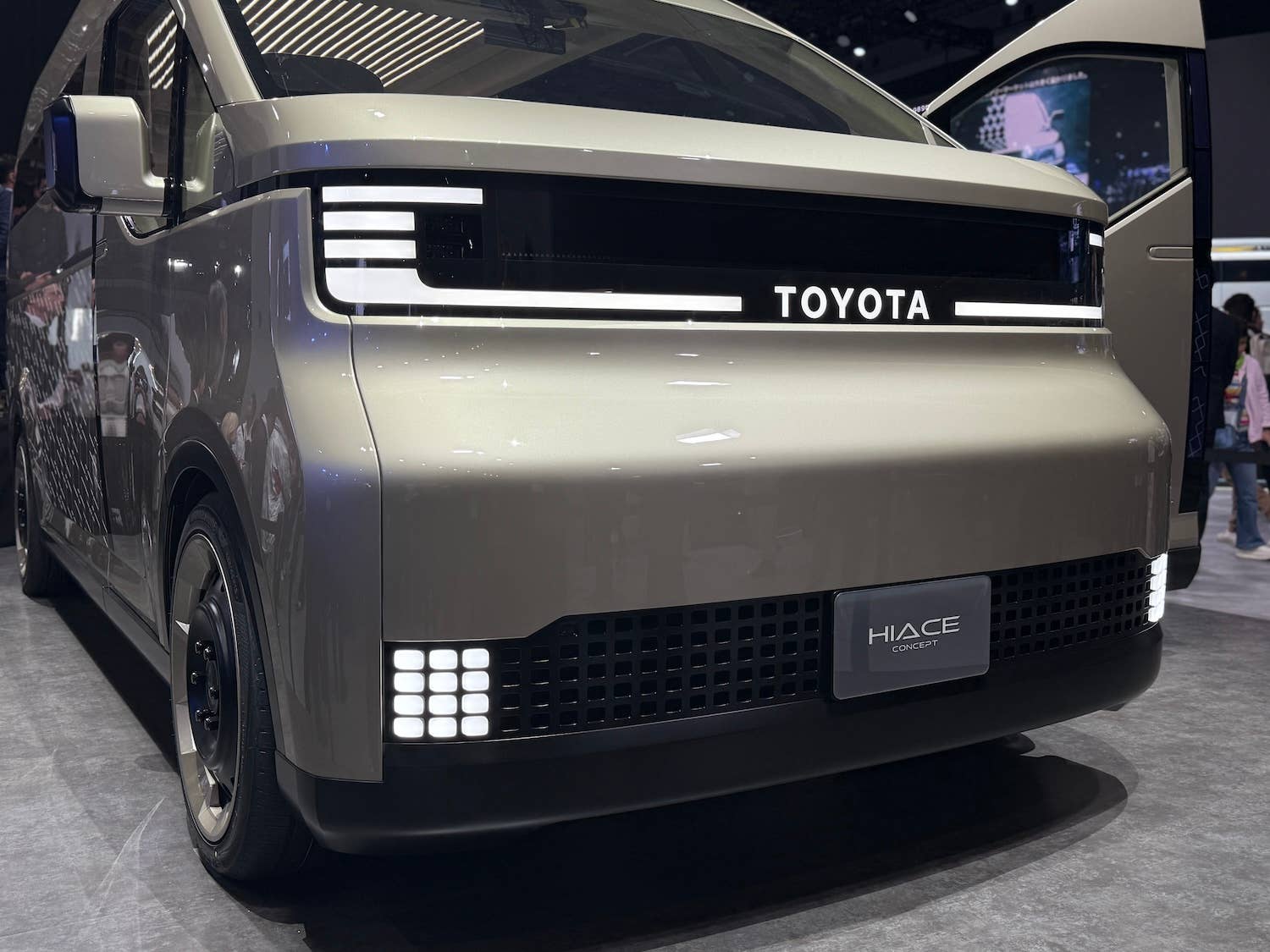 Toyota Hiace Concept Japan Mobility Show