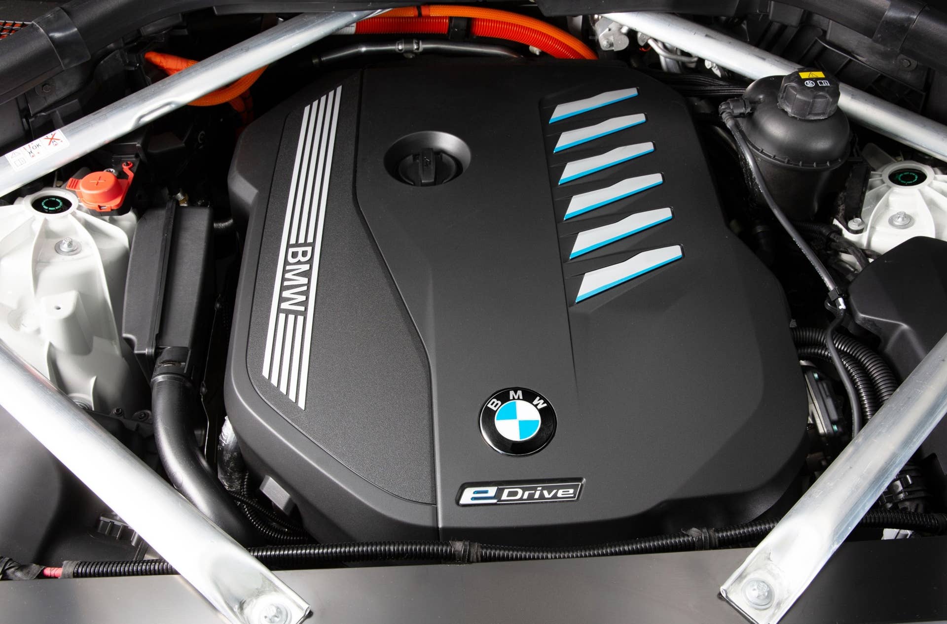 Close up of the hybrid powertrain of the BMW X5 PHEV SUV