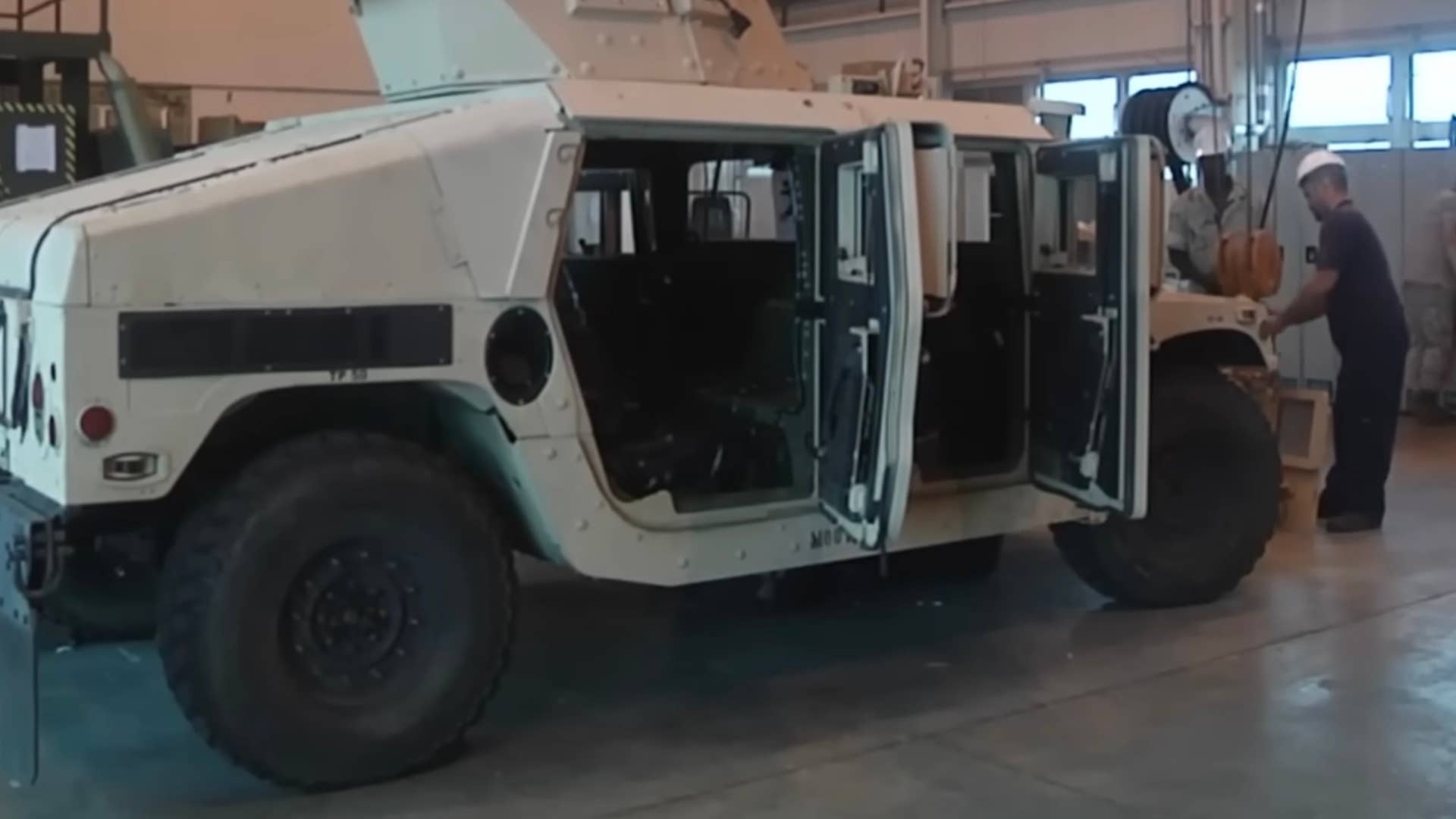 Inside the Texas Facility That Rebuilds the U.S. Military’s Humvees ...