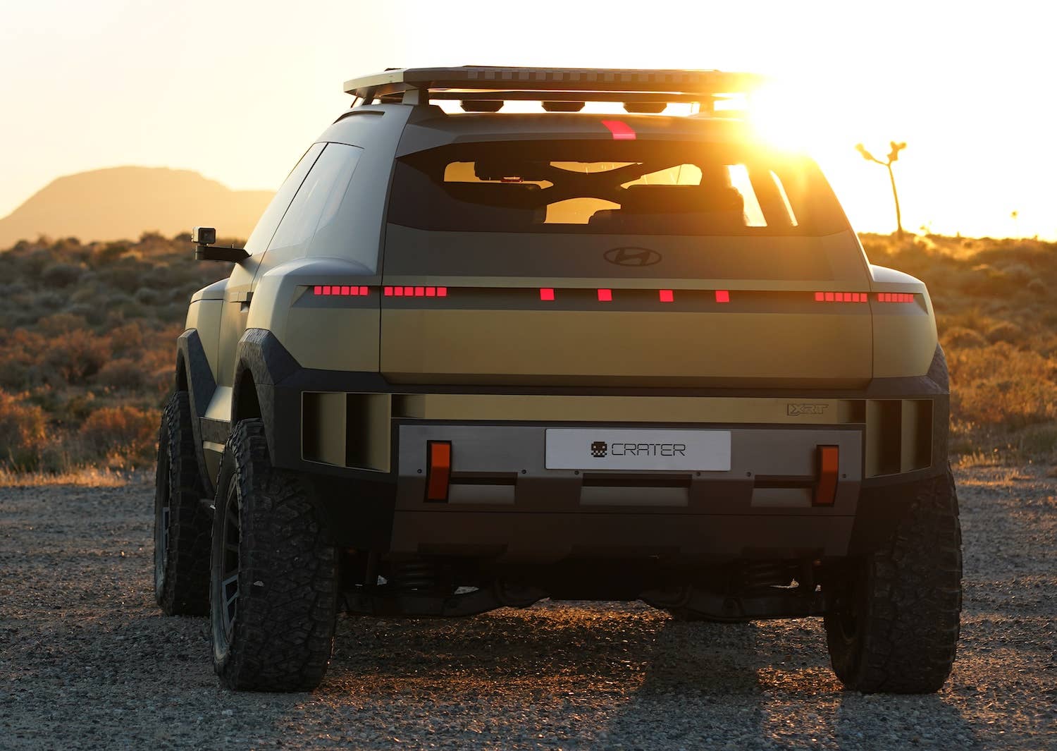 Hyundai Crater Concept rear static sunset