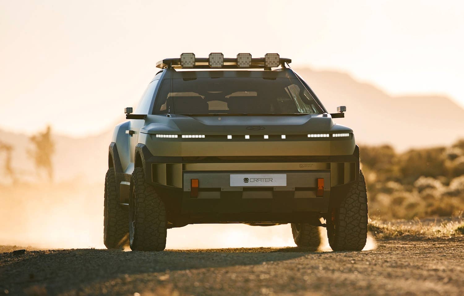Hyundai Crater Concept front golden hour