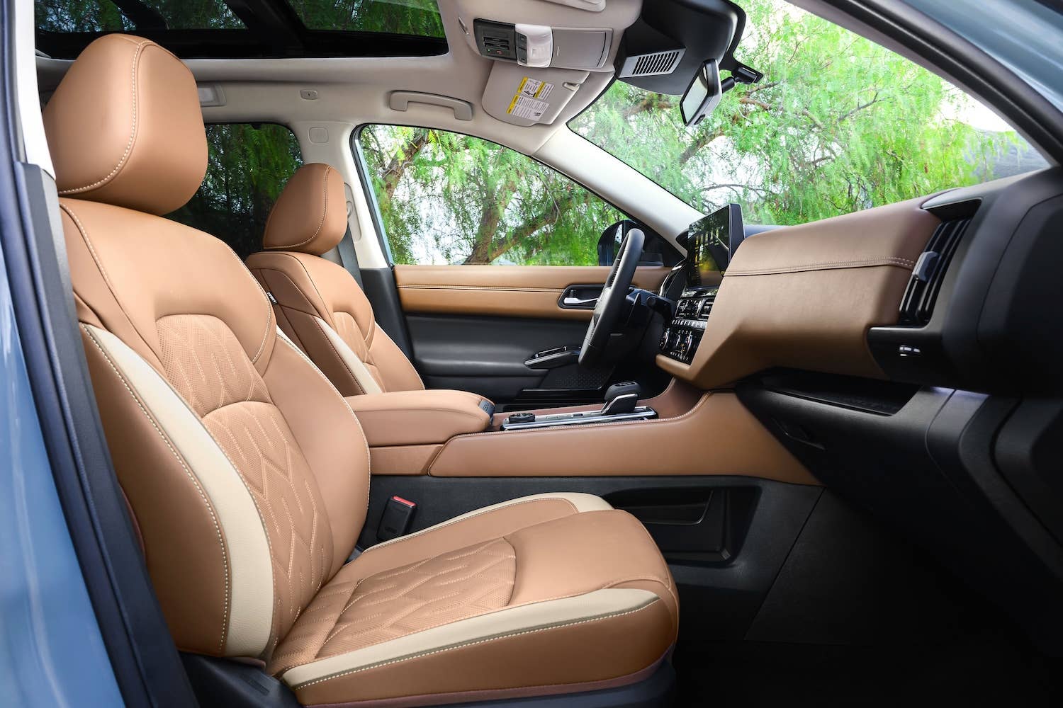 2026 Nissan Pathfinder front row interior