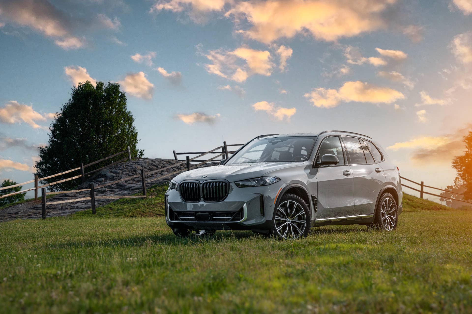 Best V8 SUVs Ranked by Owner Satisfaction - Autoblog