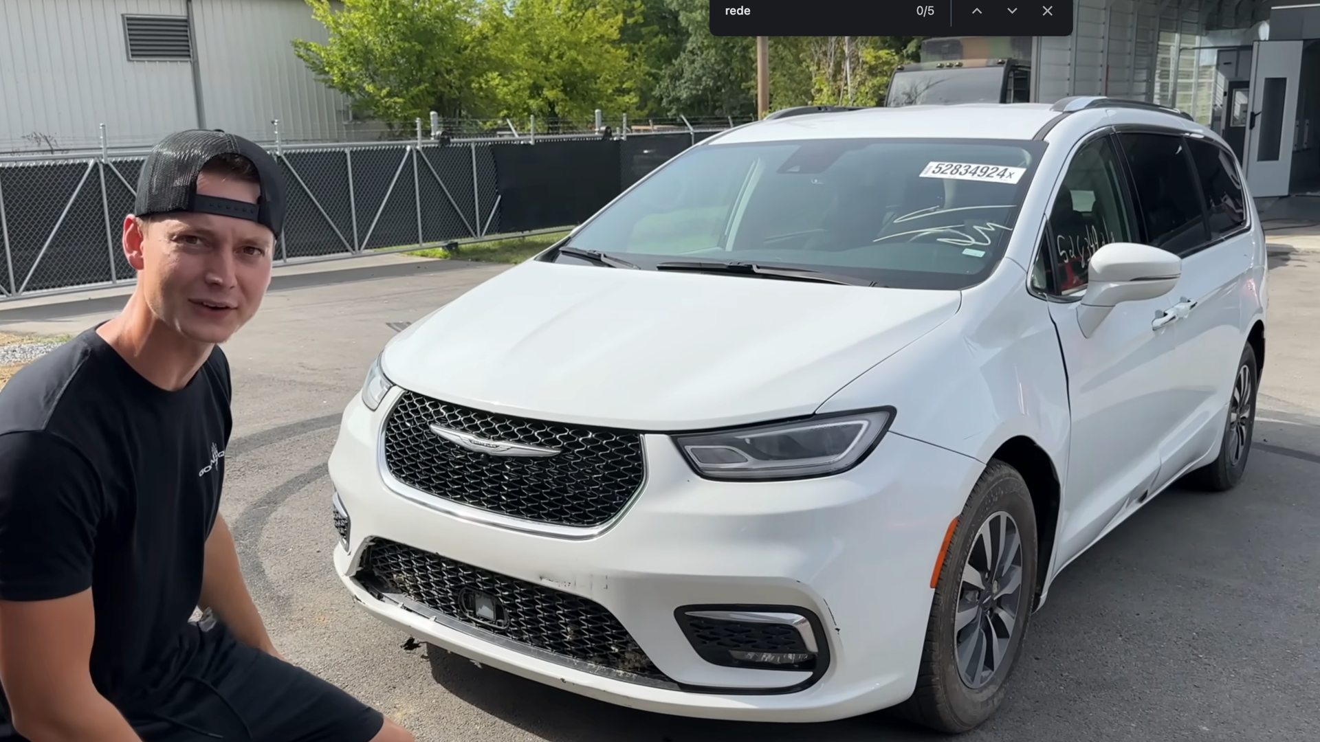 Chrysler Pacificat Pacifica Hellcat