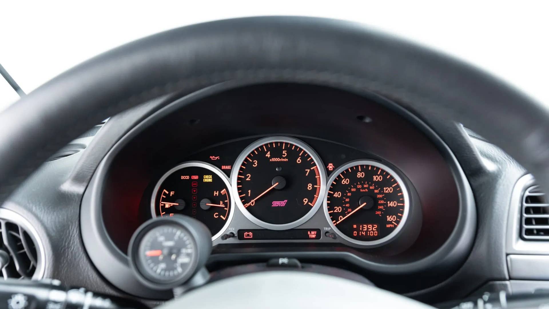 2004 Subaru Impreza WRX STi gauge cluster