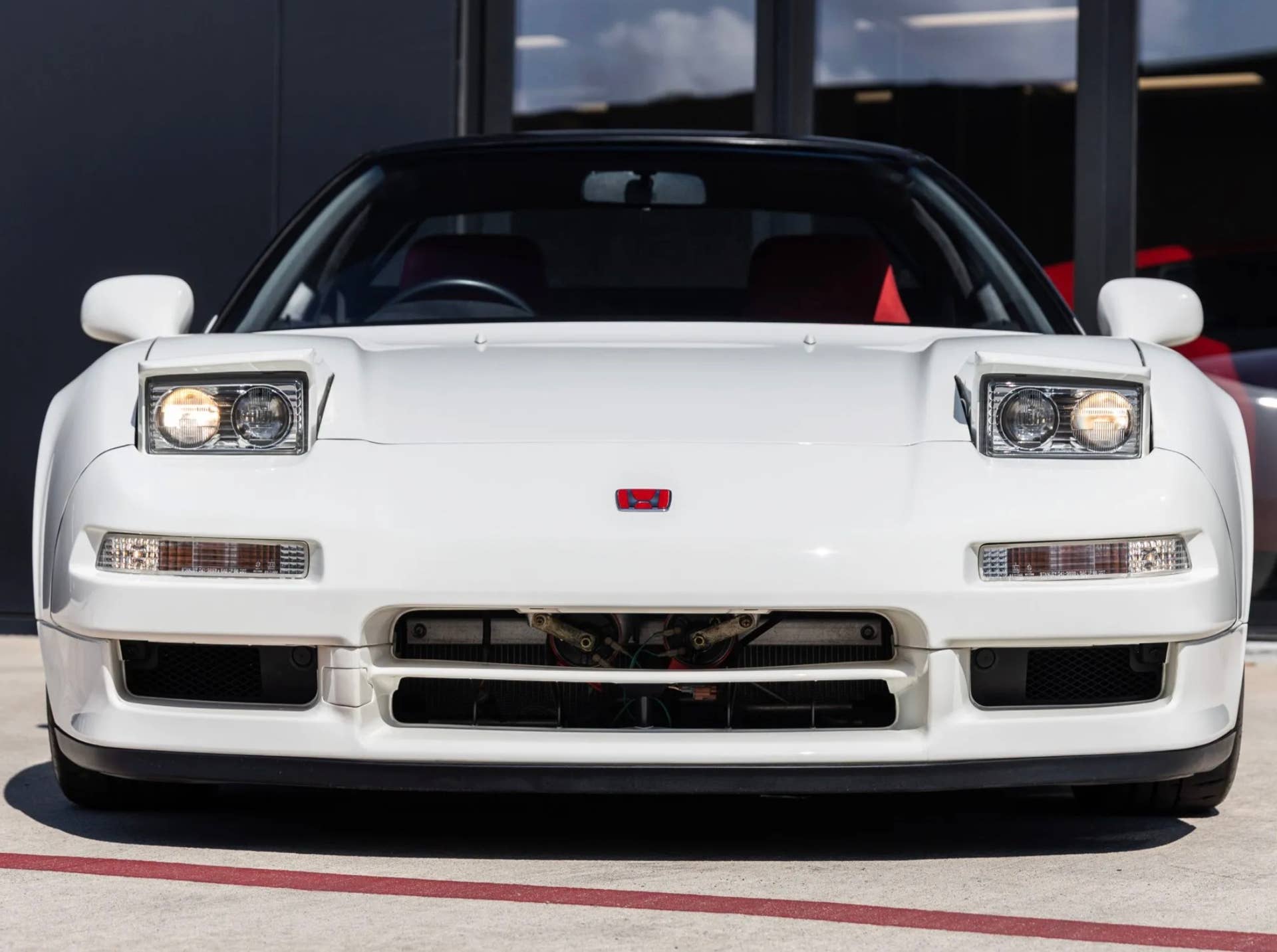 Collectors Are Driving This Ultra-Rare 12,000-Mile 1995 Honda NSX-R ...