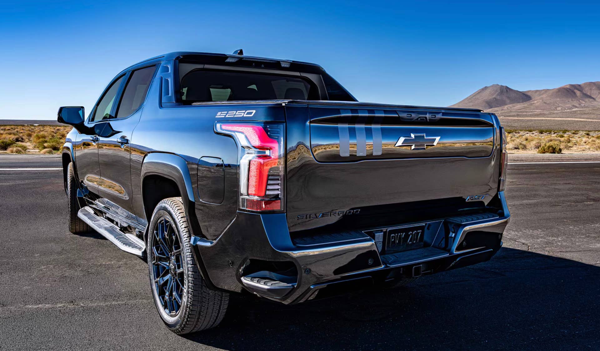 Chevrolet Silverado EV Stars & Steel