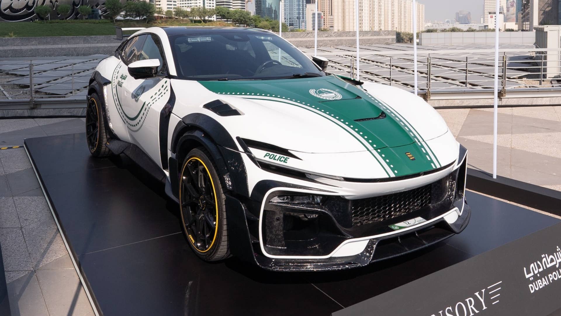 Mansory Ferrari Purosangue Dubai Police