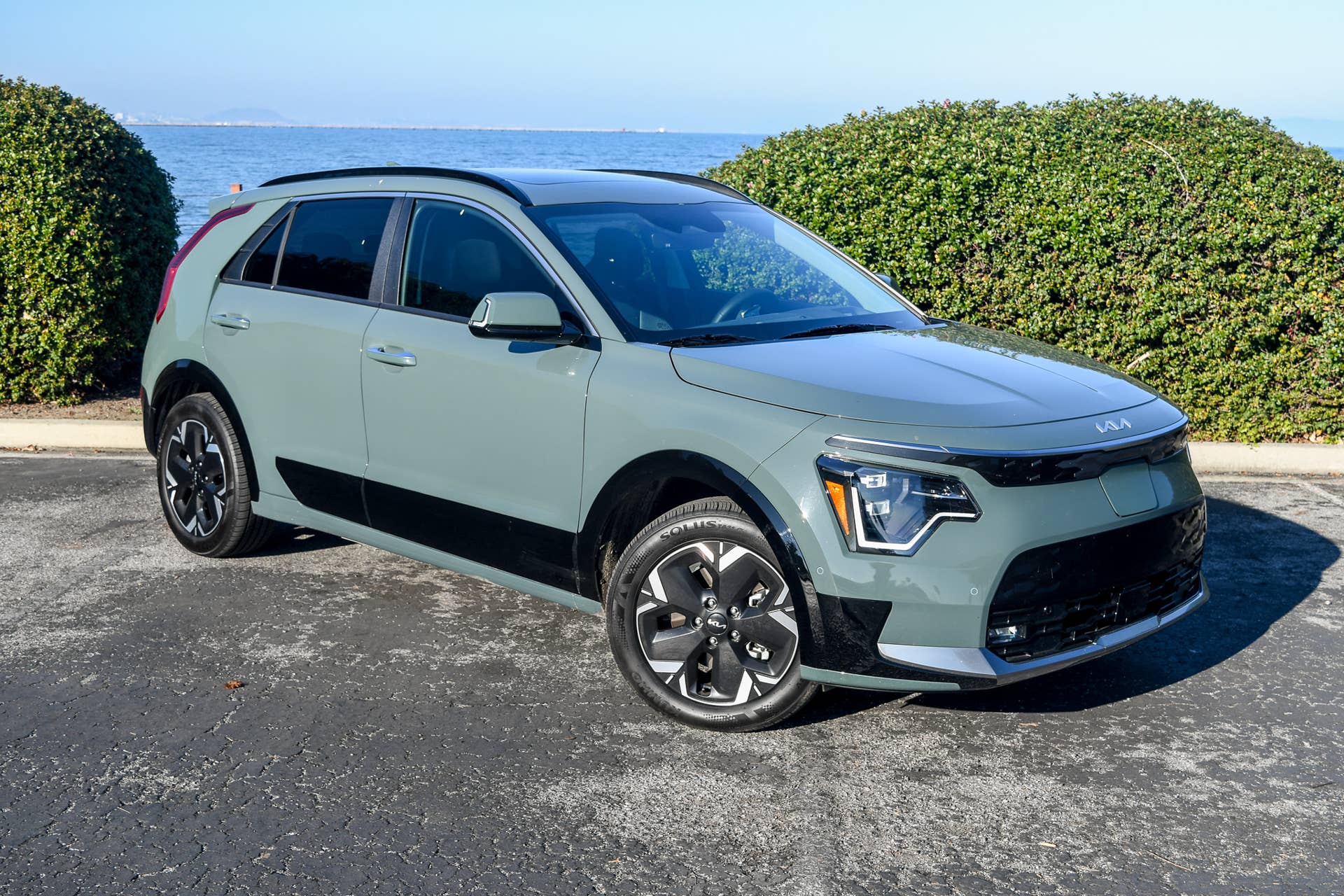 The front end of the 2025 Kia Niro EV Wave