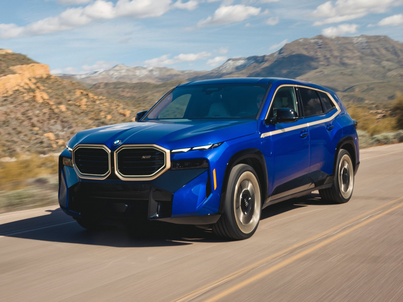 BMW XM