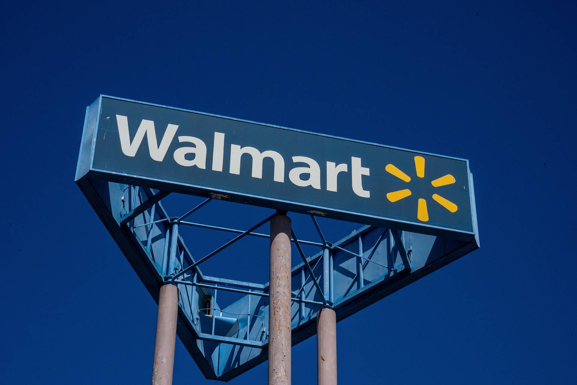 Display a Piece of Racing History With Lego's 799-Piece F1 Williams Racing Building Set for $61 at Walmart